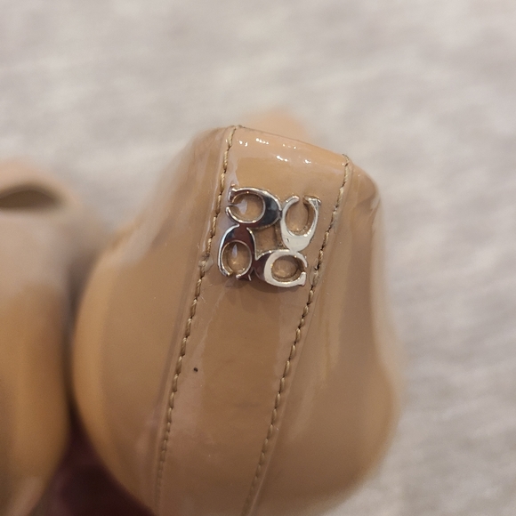 Coach heels - Picture 4 of 8